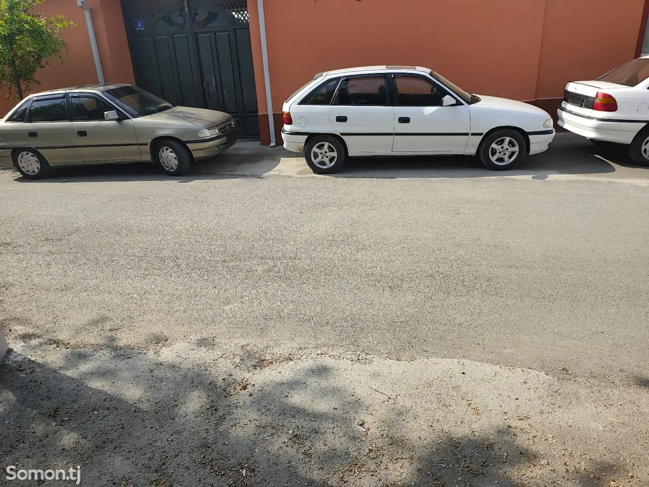 Opel Astra F 1994 · 1.6 MT