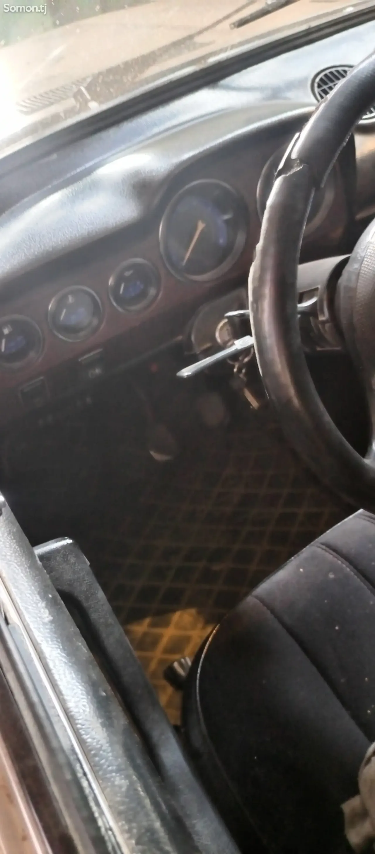 Lada (ВАЗ) 2106 1988 · MT