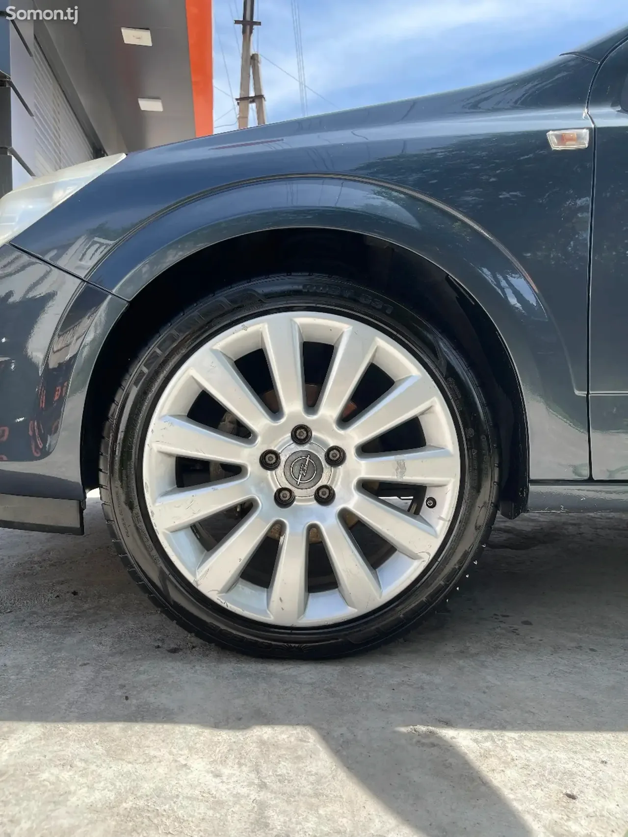 Opel Astra H 2007 · 1.6 MT
