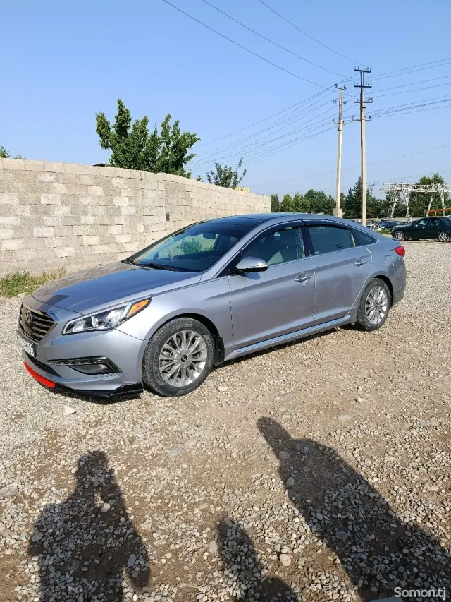 Hyundai Sonata 2014 · 2.4 AT