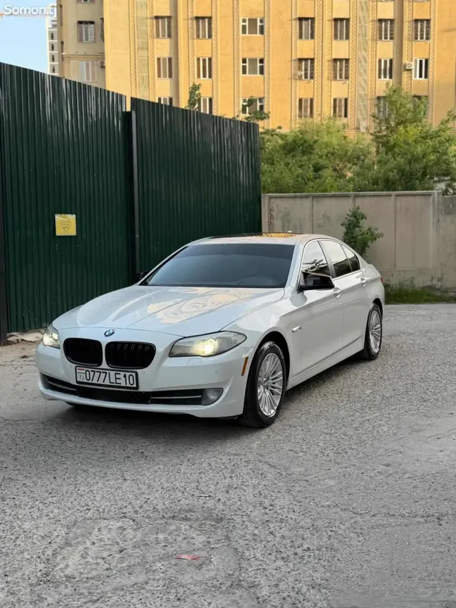 BMW 5 series 2014 · 2.0 AT