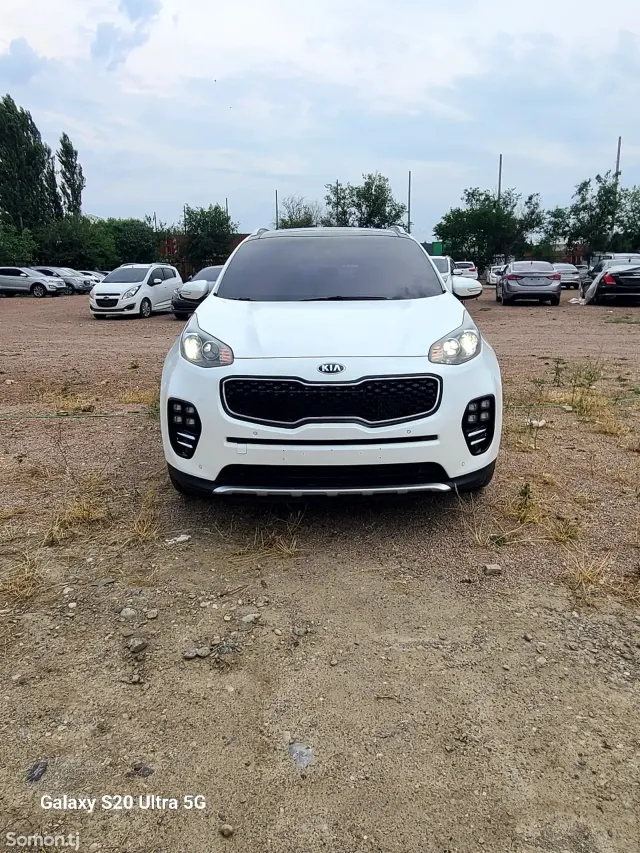 Kia Sportage 2015 · 2.0 AT
