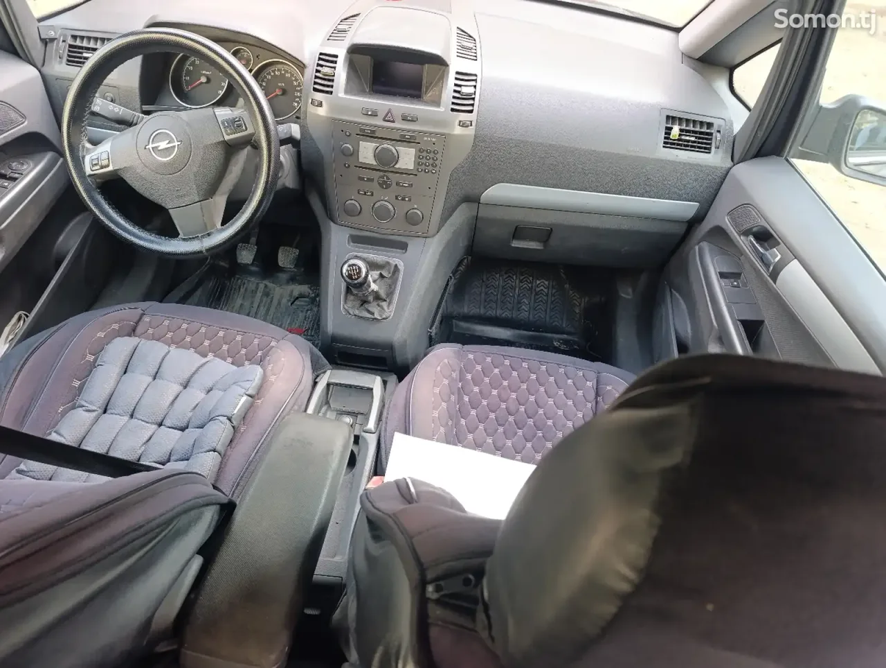 Opel Zafira 2008 · 1.6 MT