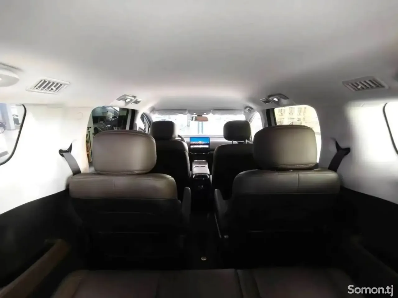 Wuling Starlight 2025 · AT