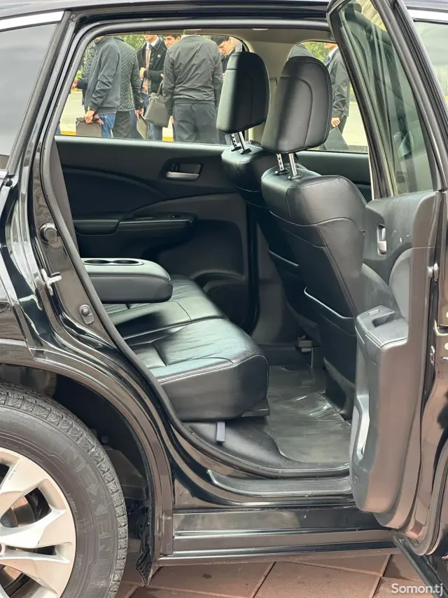 Honda CR-V 2012 · 2.4 AT