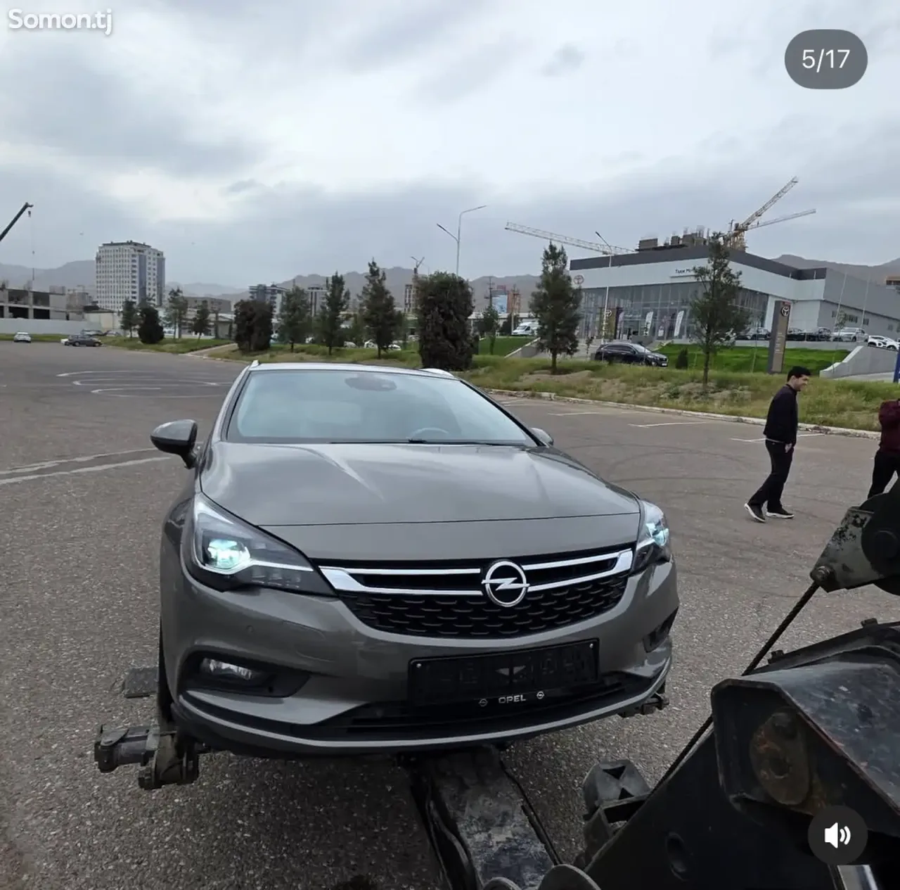 Opel Astra K 2016 · 1.4 AT
