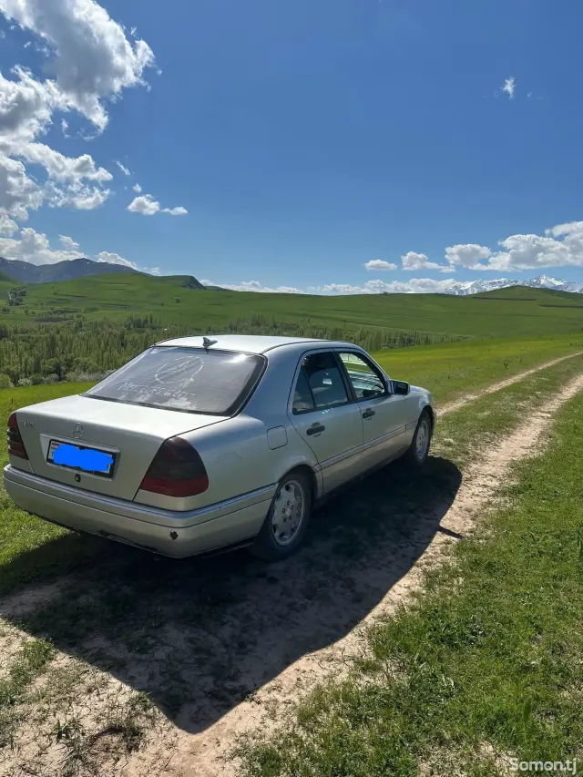 Mercedes-Benz C class 1995 · 1.8 MT