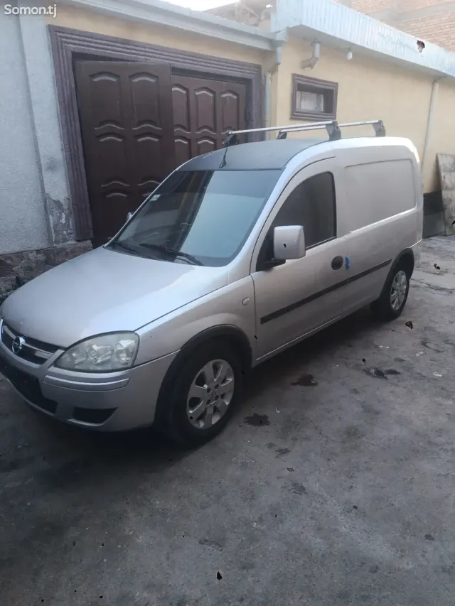 Opel Combo 2007 · 1.3 MT