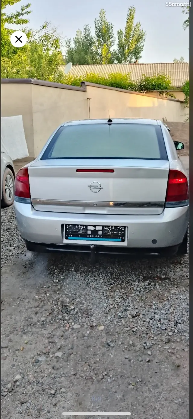 Opel Vectra C 2002 · 2.2 AT