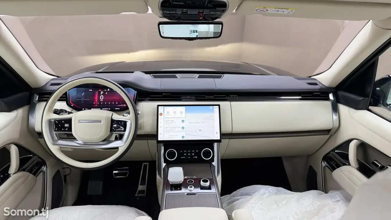 Land Rover Vogue 2024 · 4.4 AT