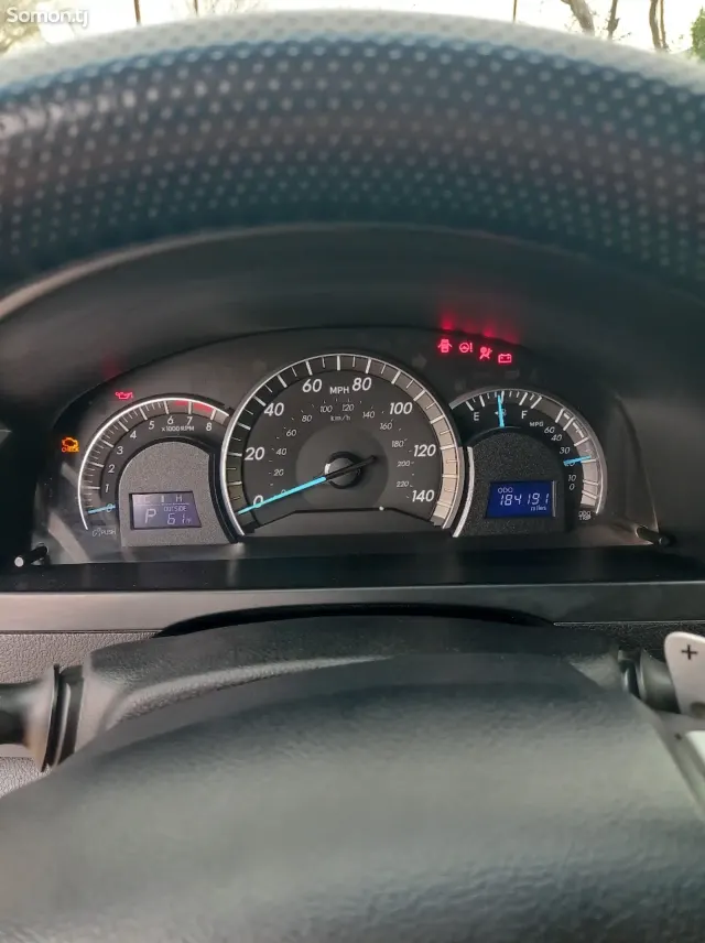 Toyota Camry 2012 · 2.5 AT