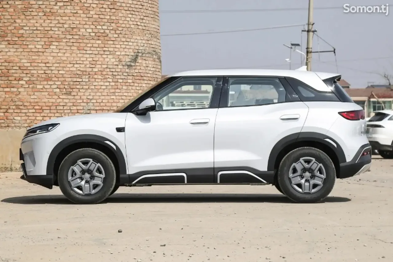 BYD Yuan 2025 · 3.0 AT