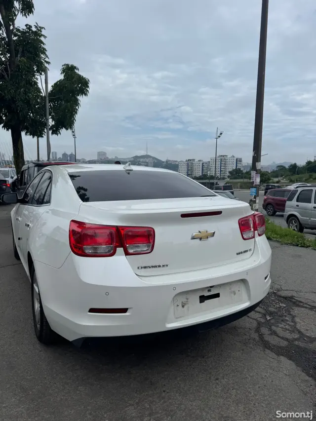 Chevrolet Malibu 2015 · 2.0 AT
