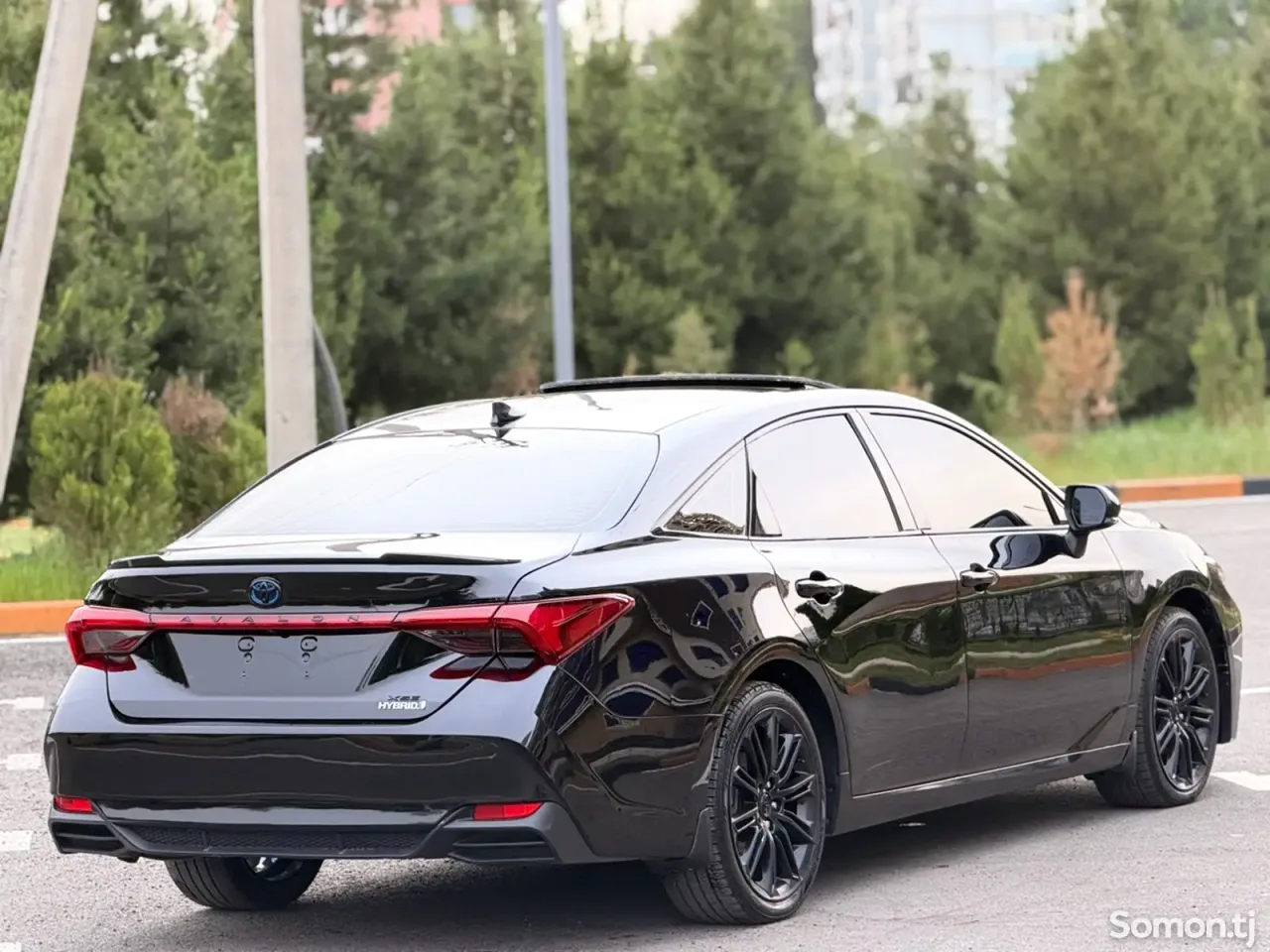Toyota Avalon 2022 · 2.5 AT