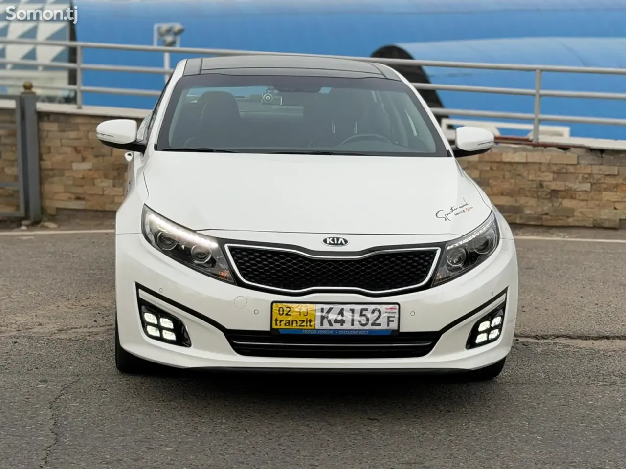 Kia K5 2015 · 2.0 AT