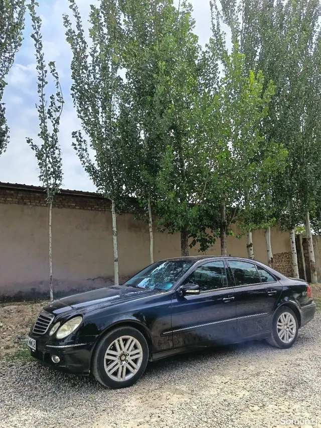 Mercedes-Benz E class 2007 · 3.5 AT