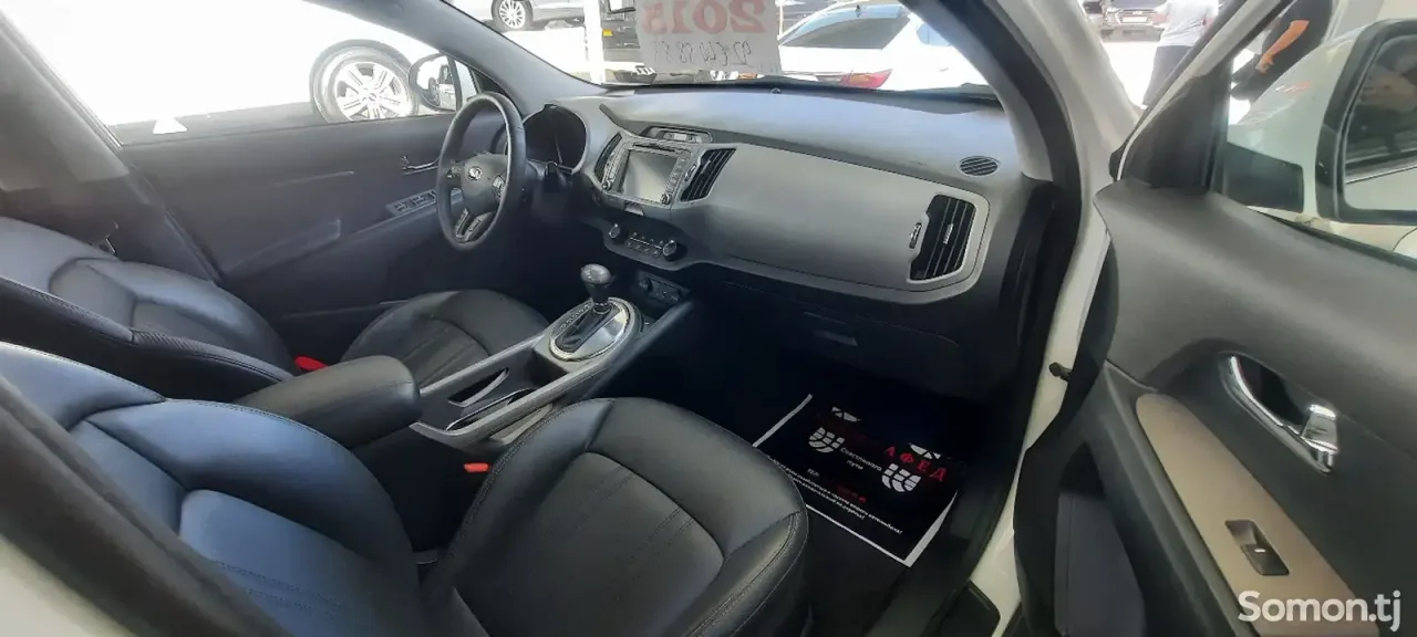 Kia Sportage 2015 · 2.0 AT