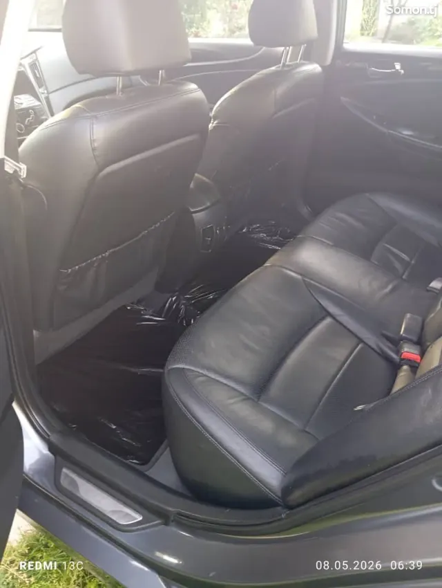Hyundai Sonata 2010 · 2.0 AT