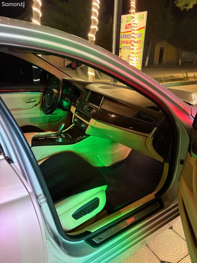 BMW 5 series 2014 · 2.0 AT