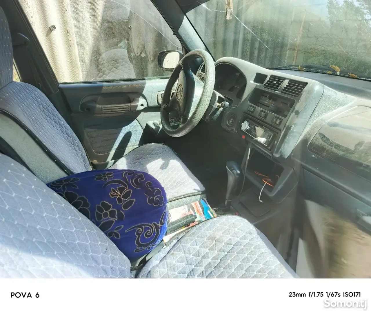 Toyota RAV 4 1995 · 2.4 AT