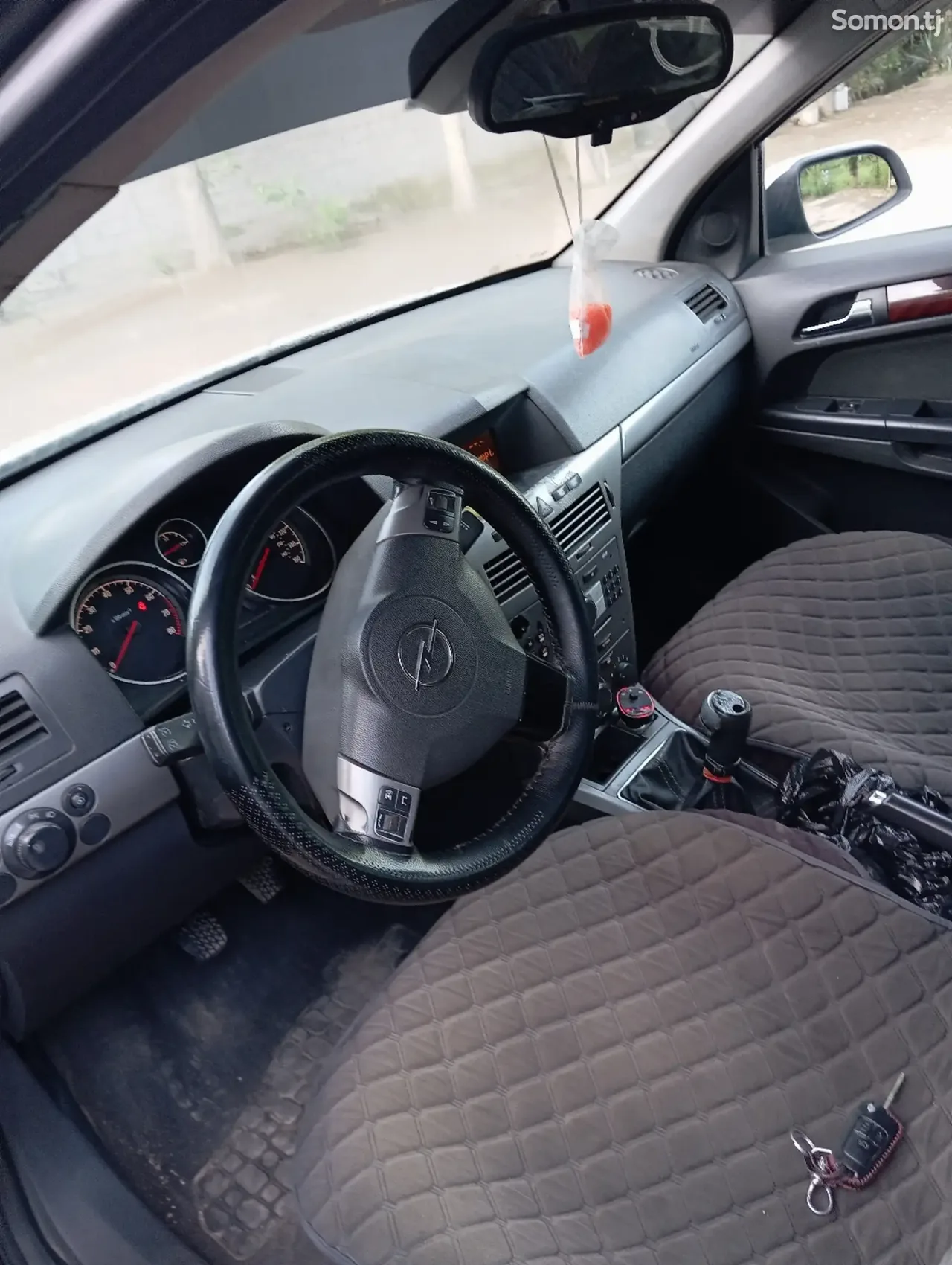 Opel Astra H 2008 · 1.8 MT