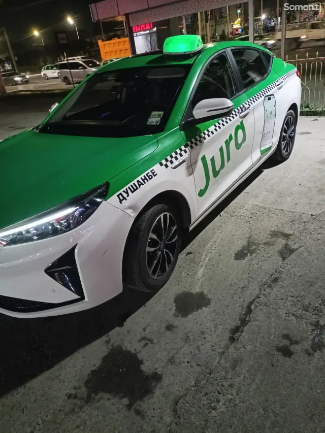 JAC E-J7 2023 · AT