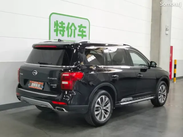 GAC Trumpchi GS8 2017 · 2.0 AT