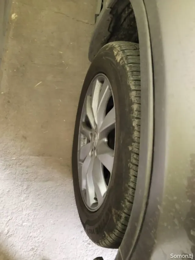 Honda CR-V 2013 · 2.0 AT