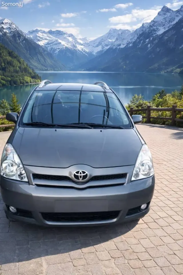 Toyota Verso 2006 · 1.8 MT