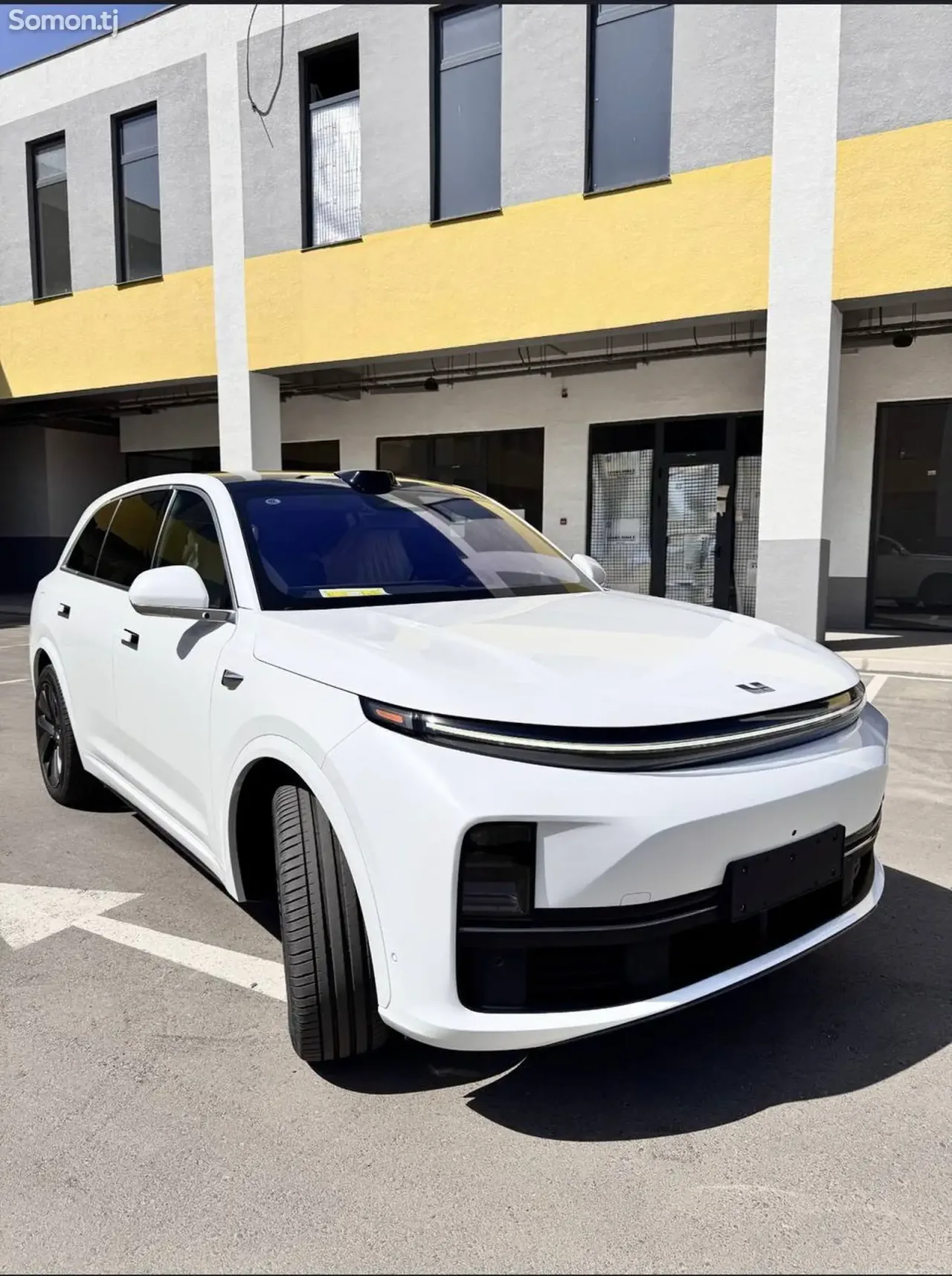 Li Auto (Lixiang) L7 2025 · AMT