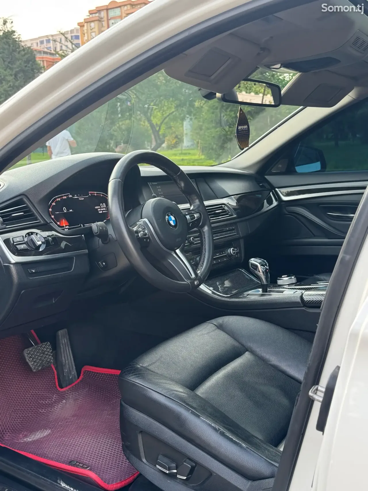 BMW 5 series 2011 · 2.0 AT