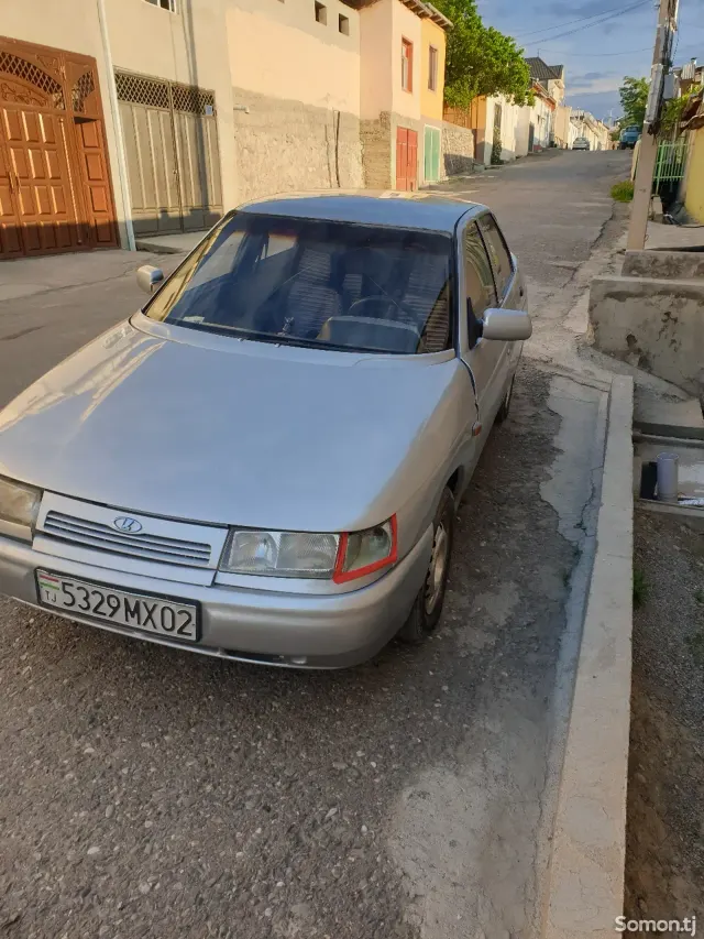 Lada (ВАЗ) 2110 2004 · 1.5 MT