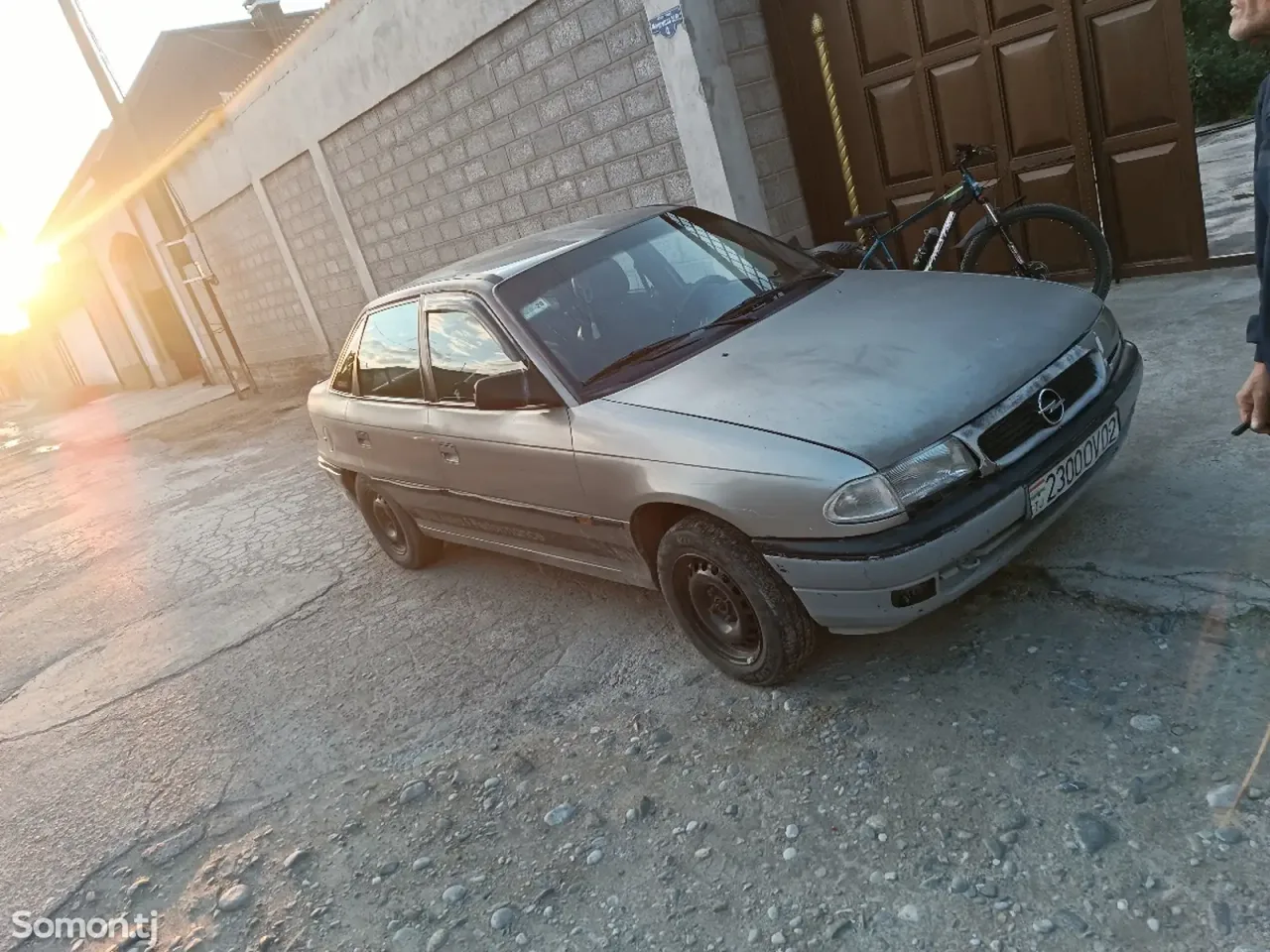 Opel Astra F 1993 · 1.6 MT