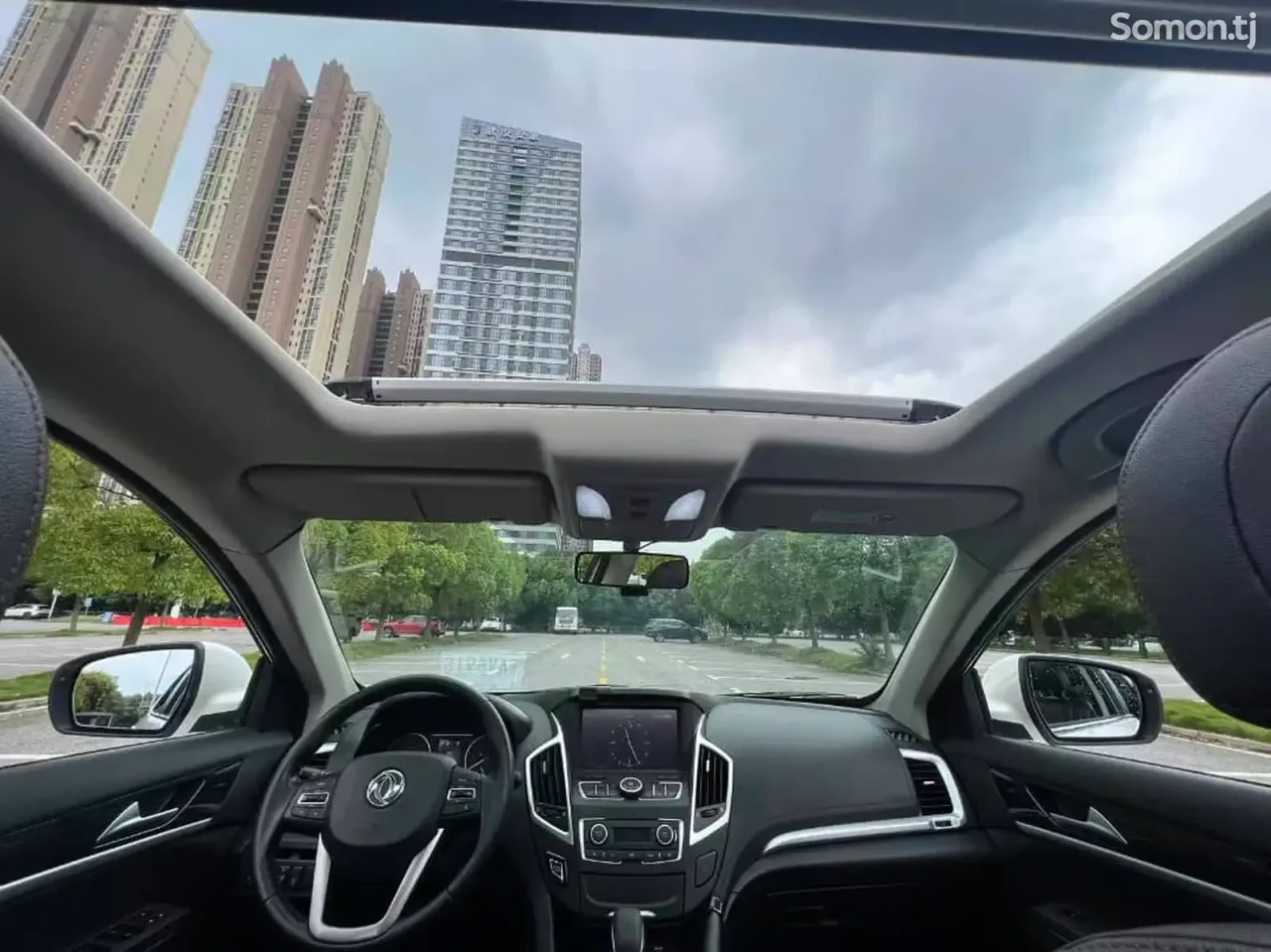 Dongfeng L7 2017 · 2.0 AT