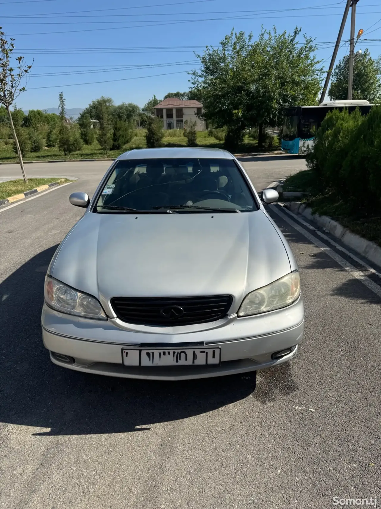 Nissan Maxima 2004 · 2.0 AT