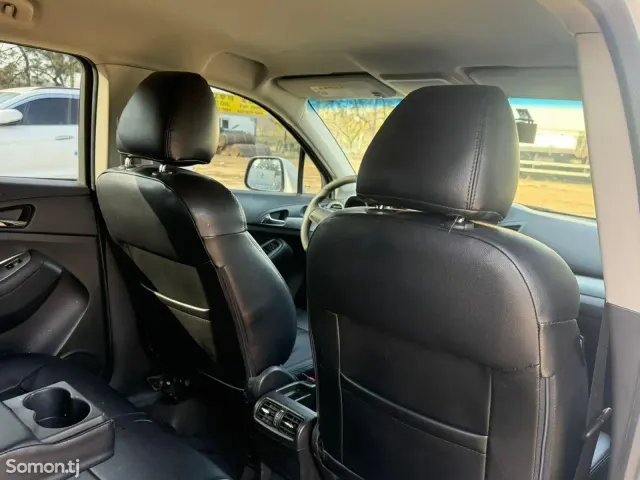 Chevrolet Orlando 2014 · 2.0 AT