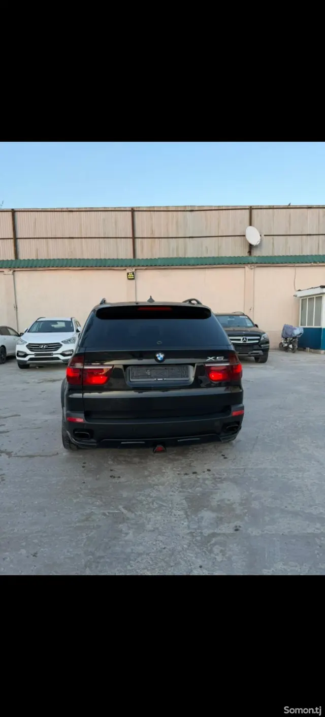 BMW X5 M 2009 · 3.0 AT