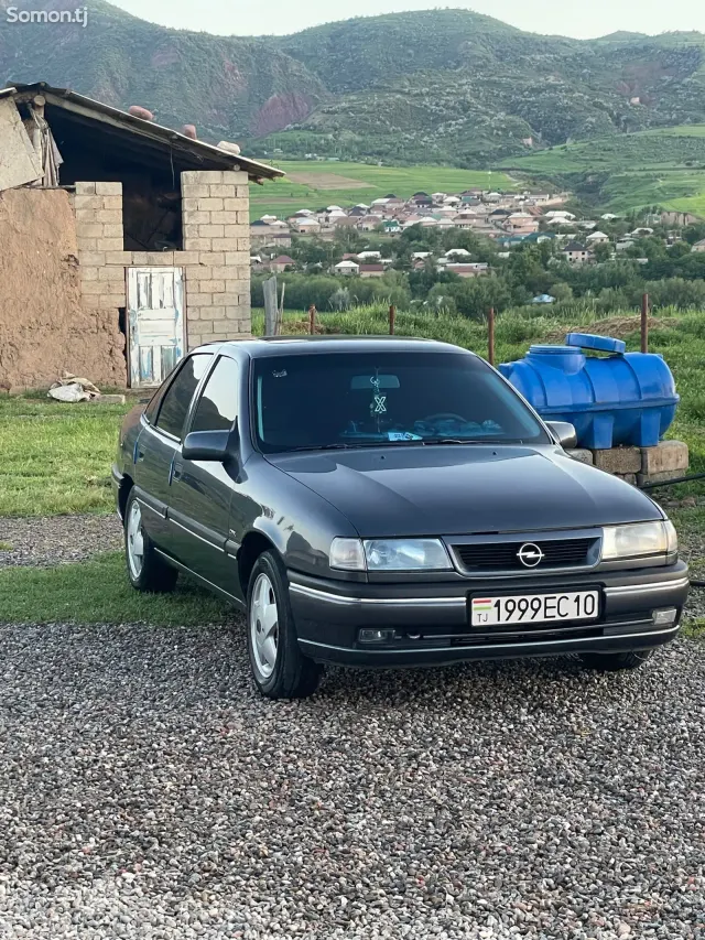Opel Vectra A 1995 · 1.8 MT