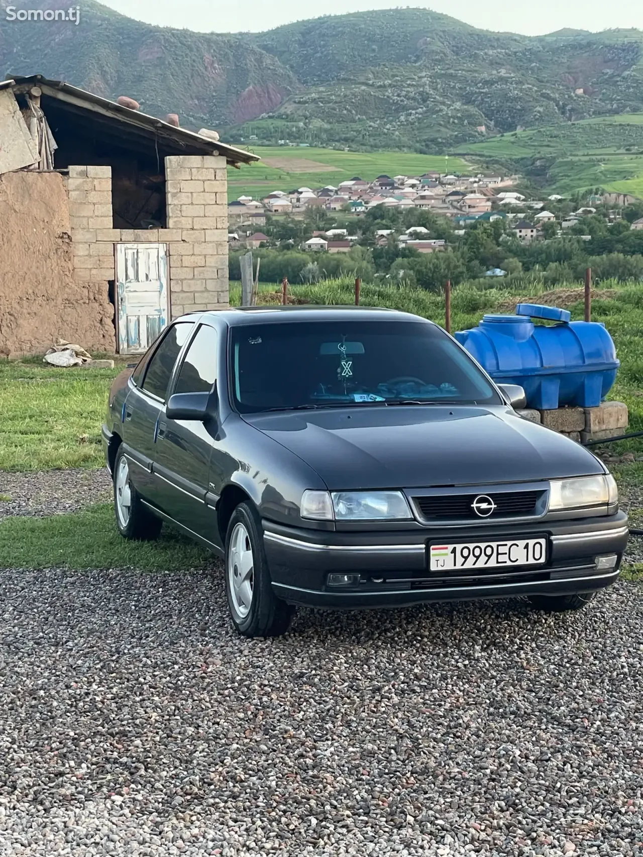 Opel Vectra A 1995 · 1.8 MT
