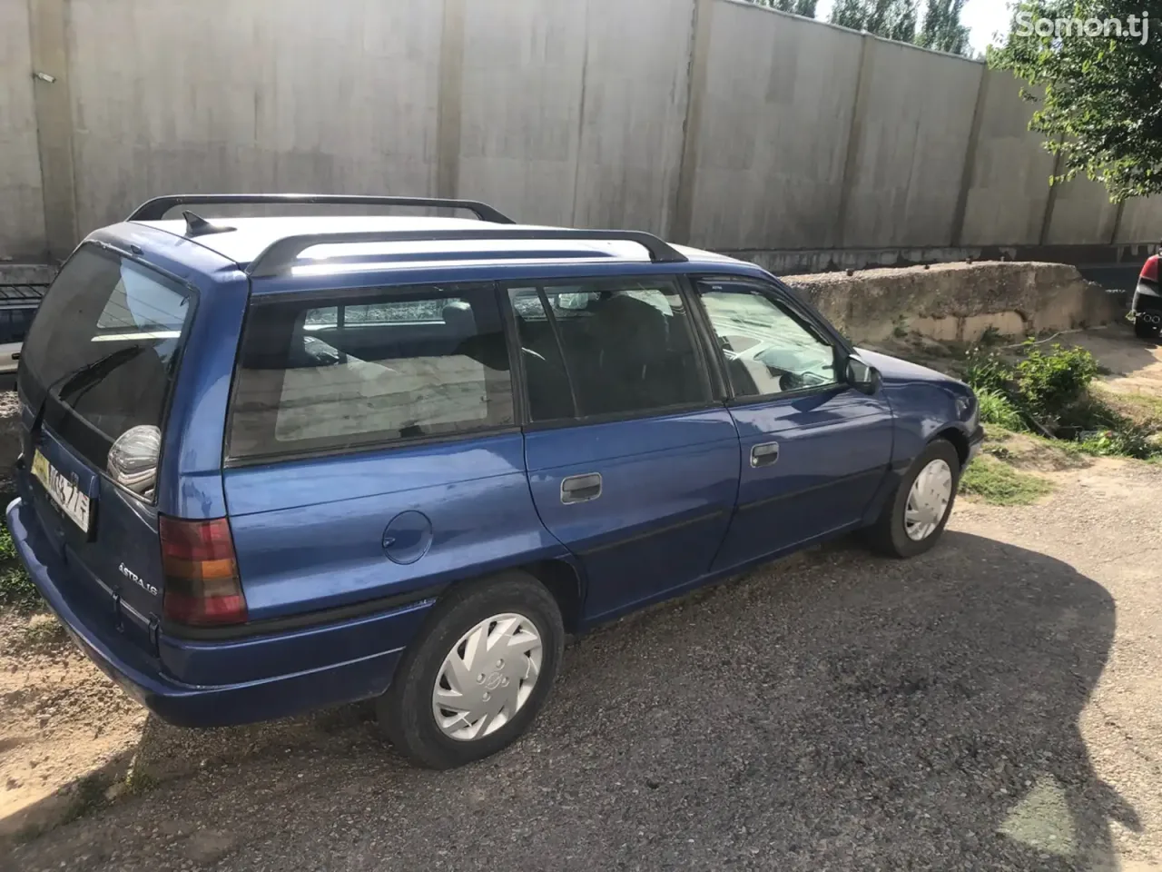 Opel Astra F 1996 · 1.6 MT