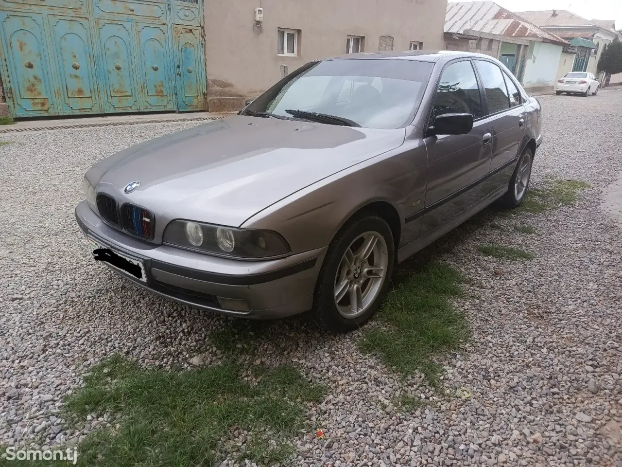 BMW 5 series 1997 · 2.5 MT