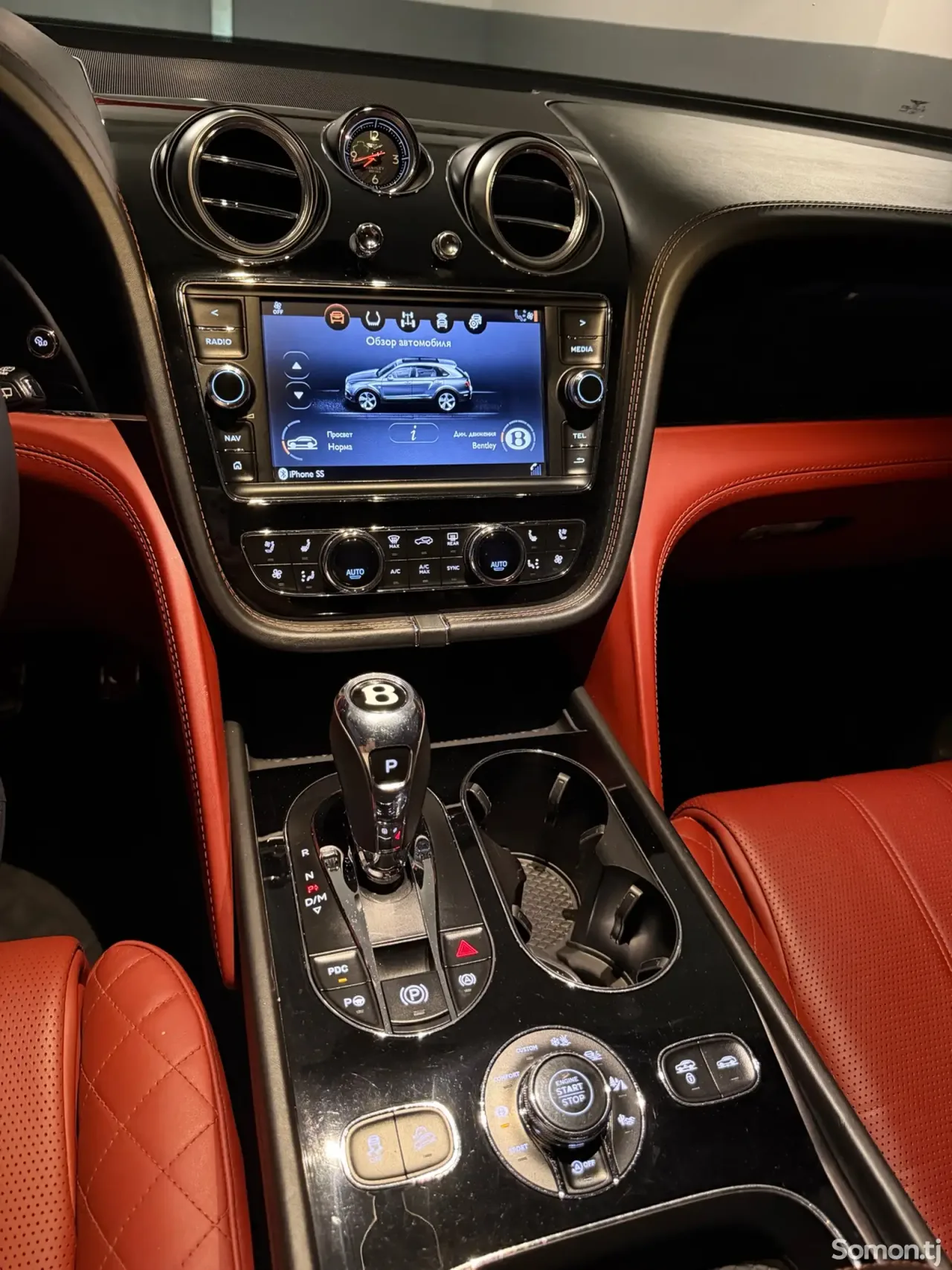 Bentley Bentayga 2018 · 6.0 AT
