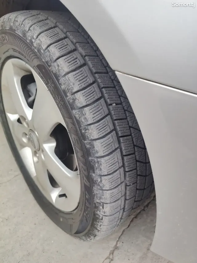 Hyundai Avante 2009 · 1.6 AT