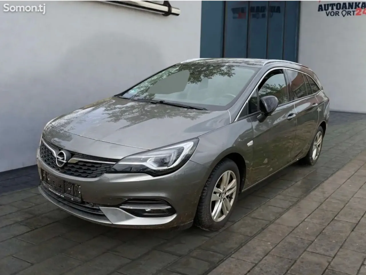 Opel Astra K 2020 · 1.2 MT
