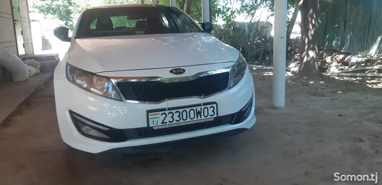 Kia K5 2011 · 2.0 AT