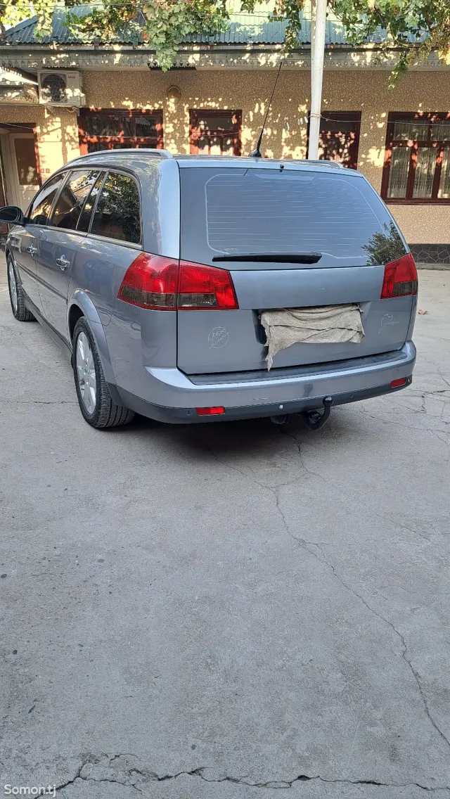 Opel Vectra C 2008 · 2.2 MT