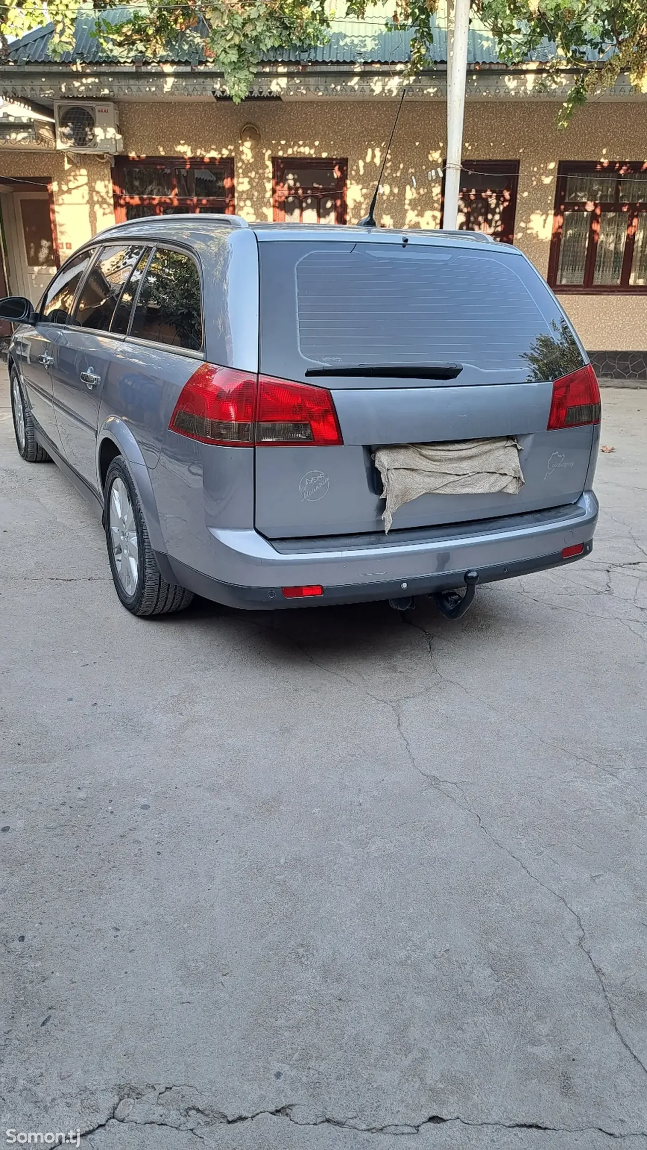 Opel Vectra C 2008 · 2.2 MT