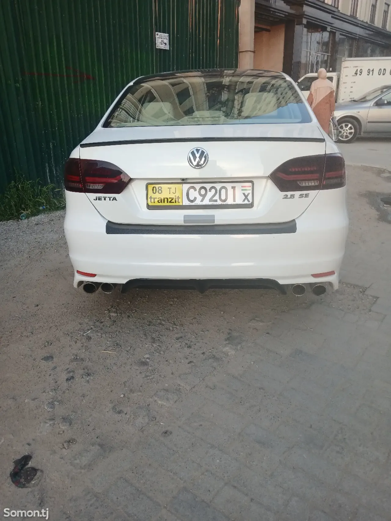 Volkswagen Jetta 2012 · 2.5 AT