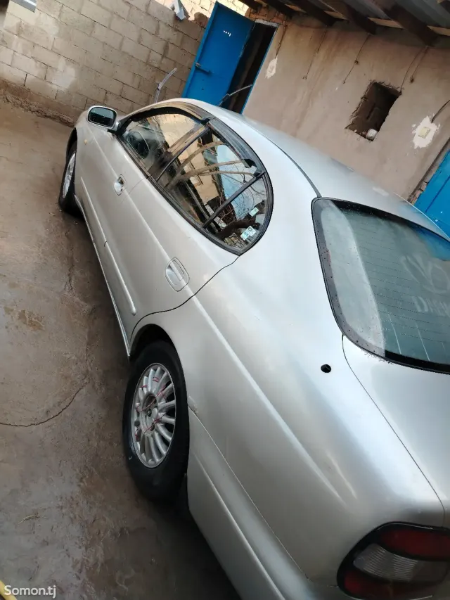 Daewoo Leganza 1997 · 1.8 MT