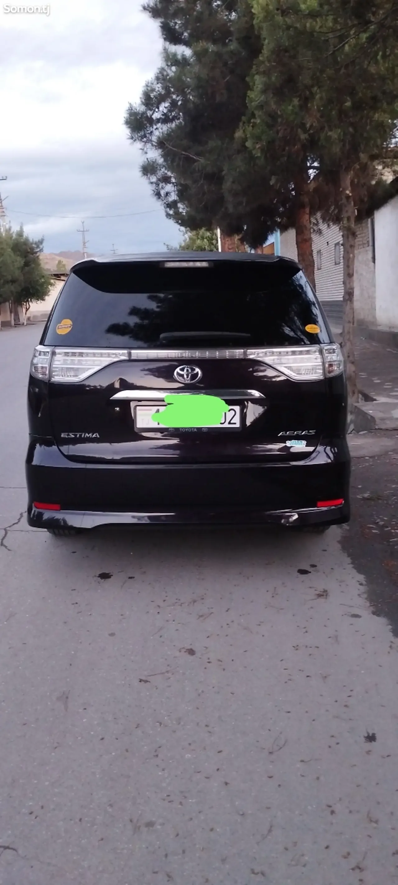 Toyota Estima 2014 · 2.4 CVT